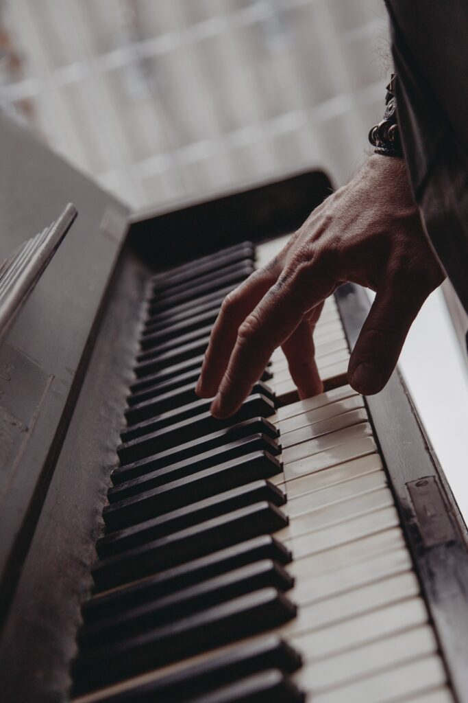 piano tuning service