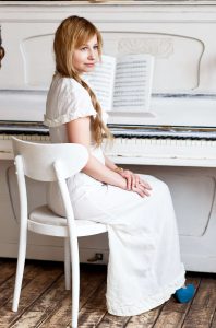 Piano tuning service - Vesta Piano