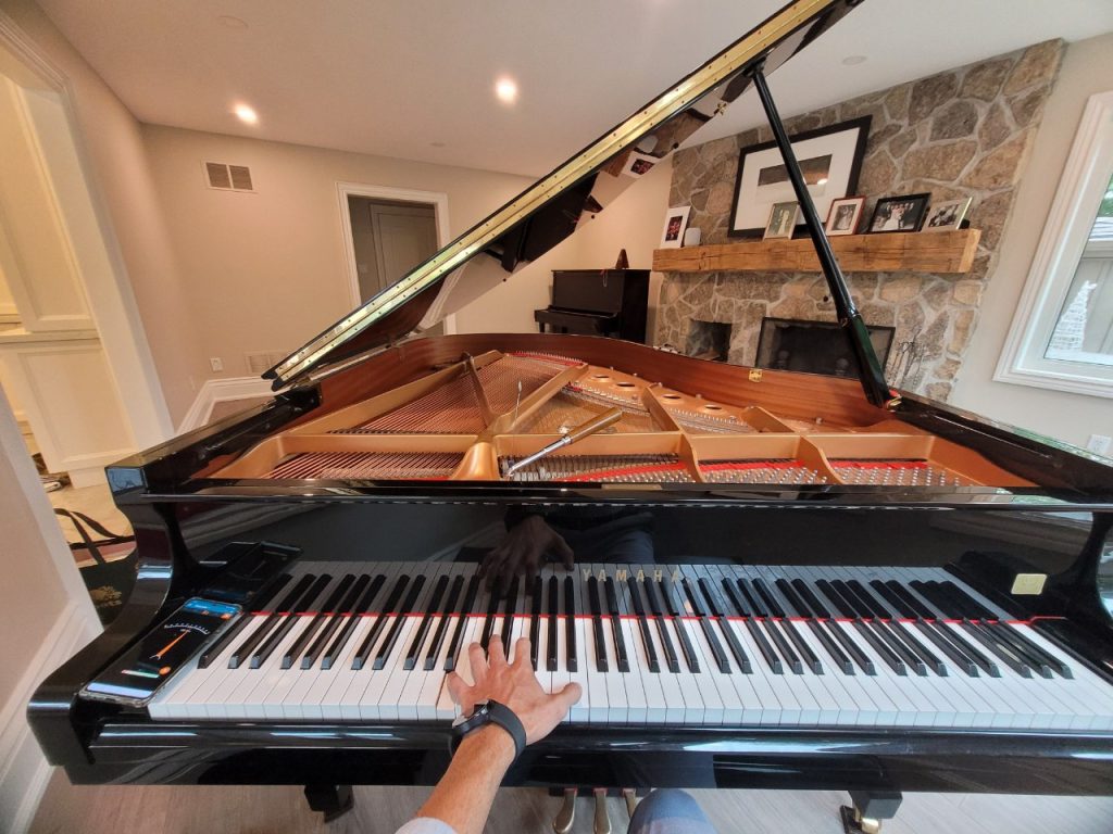 piano tuning service