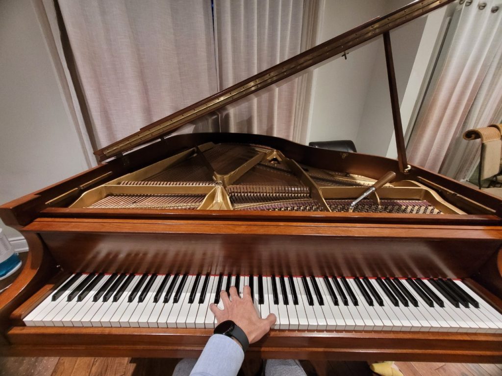 piano tuning service offer